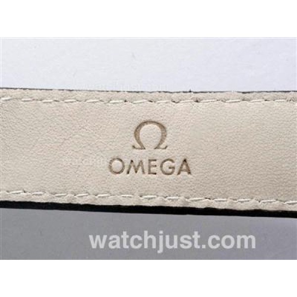 1:1 Perfecy UK Sale Omega Hour Vision Automatic Fake Watch With Brown And White Dial For Men