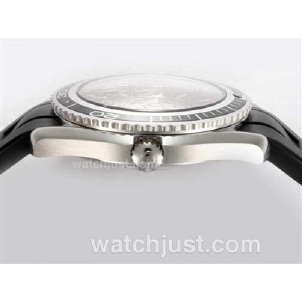 Waterproof UK Sale Omega Seamaster Automatic Fake Watches With Black Dials For Men